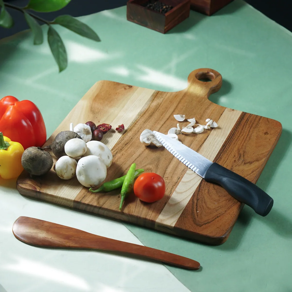 Grande Wooden Serving Board and Platter - Image 7
