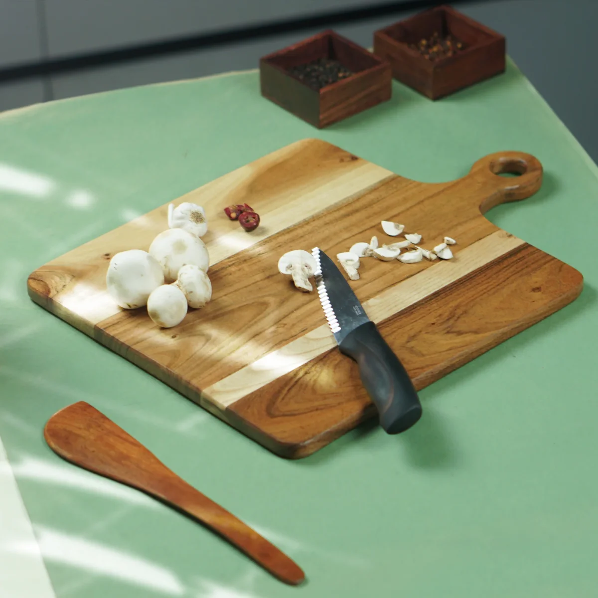 Grande Wooden Serving Board and Platter - Image 3